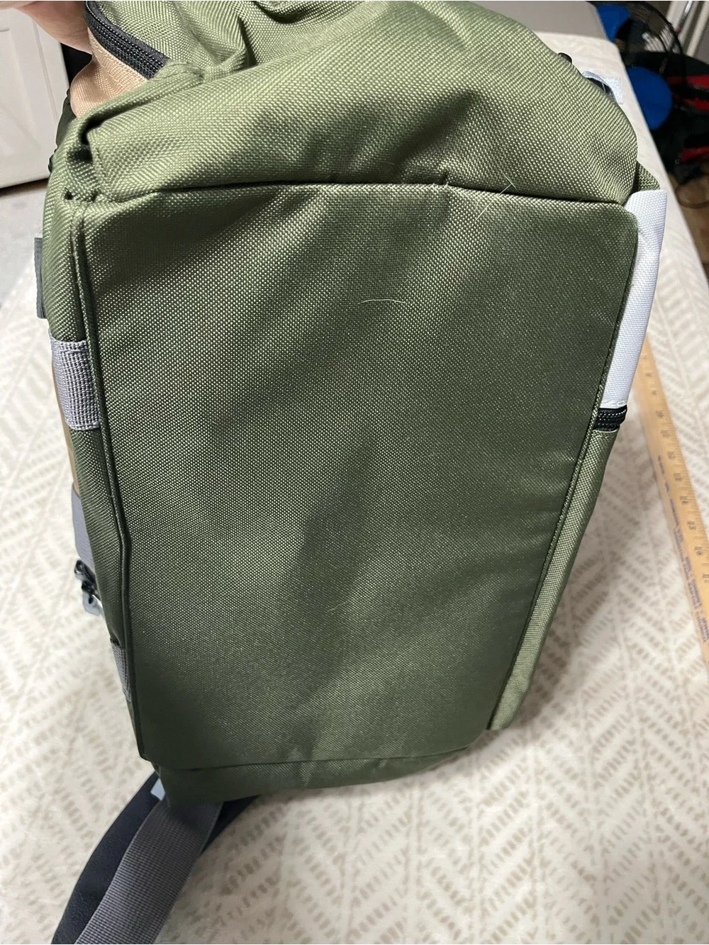 Ozark Trail Olive Green, Gray and Black Men’s Duffel Bag